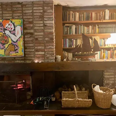 בית נופש Spacious In The Center Of